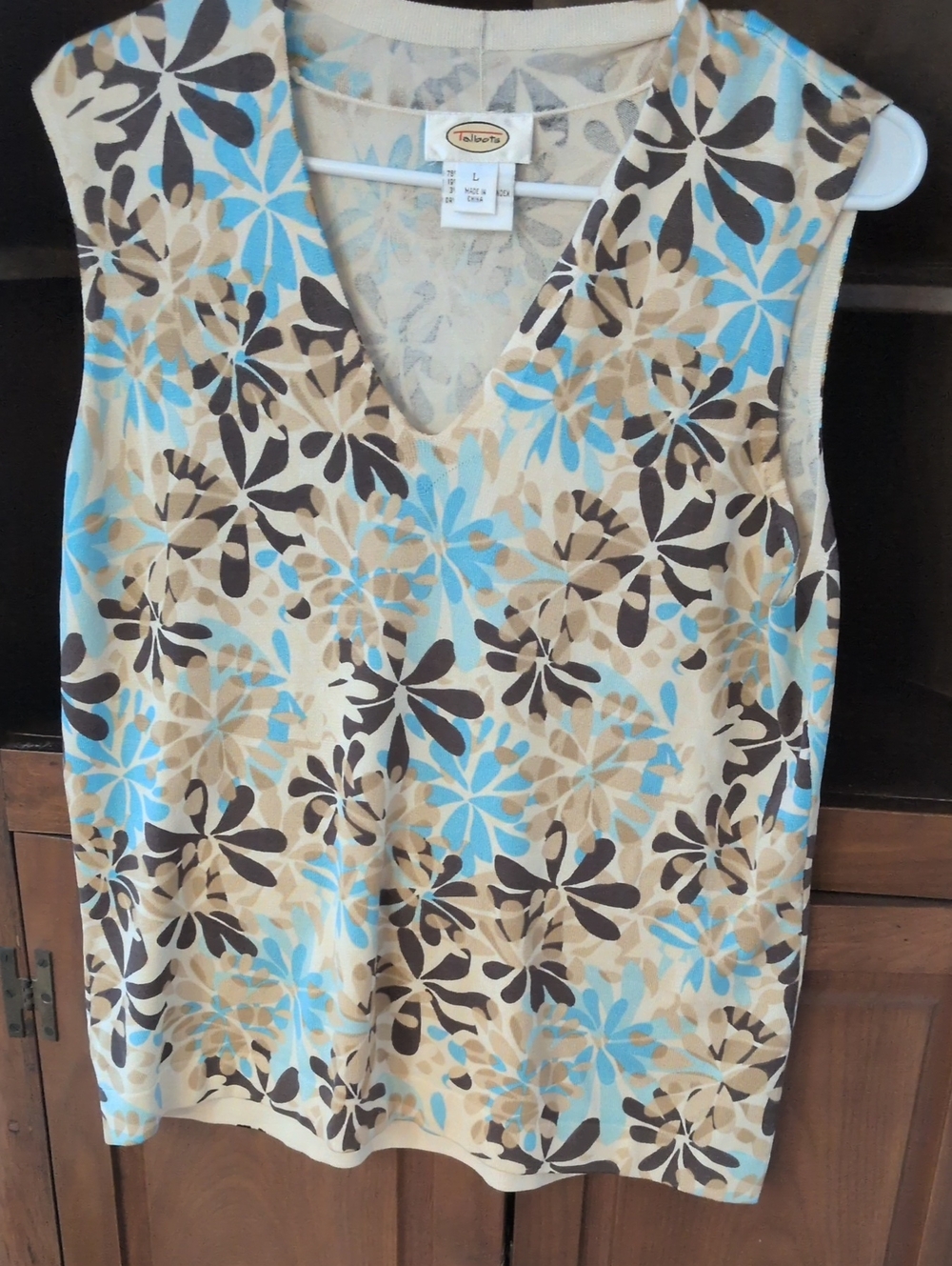 Talbots Blue, Beige & Brown Floral V-Neck Sleeveless Shirt In Size L